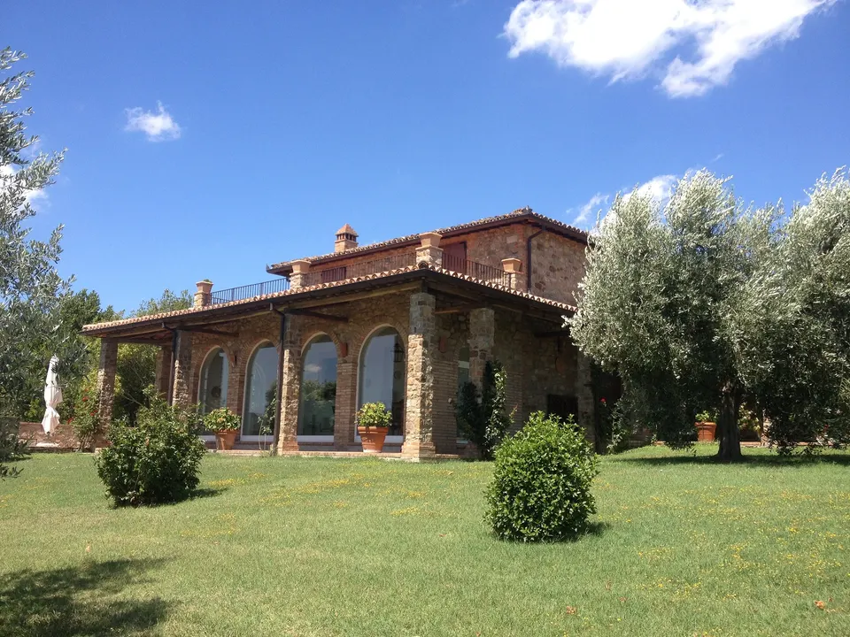 Casale in pietra