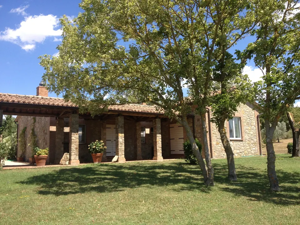 Casale in pietra