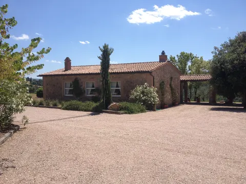 Casale in pietra