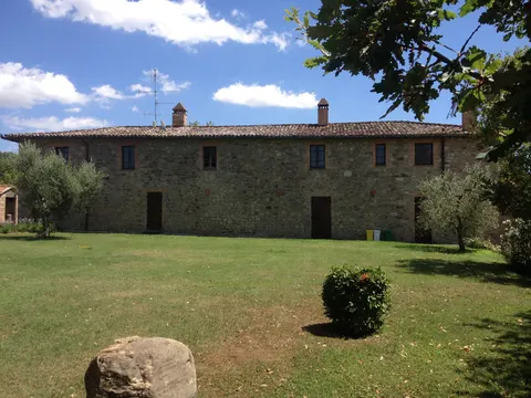 Casale in pietra