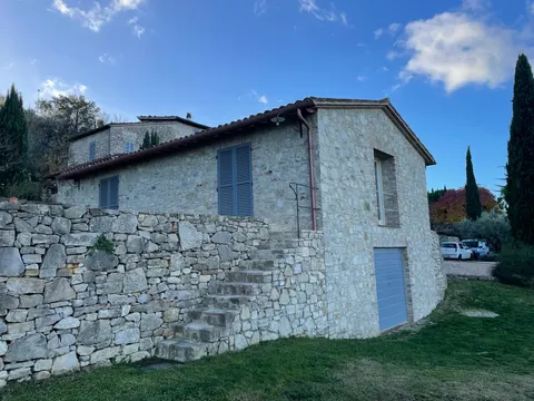 Casale di campagna — Umbria