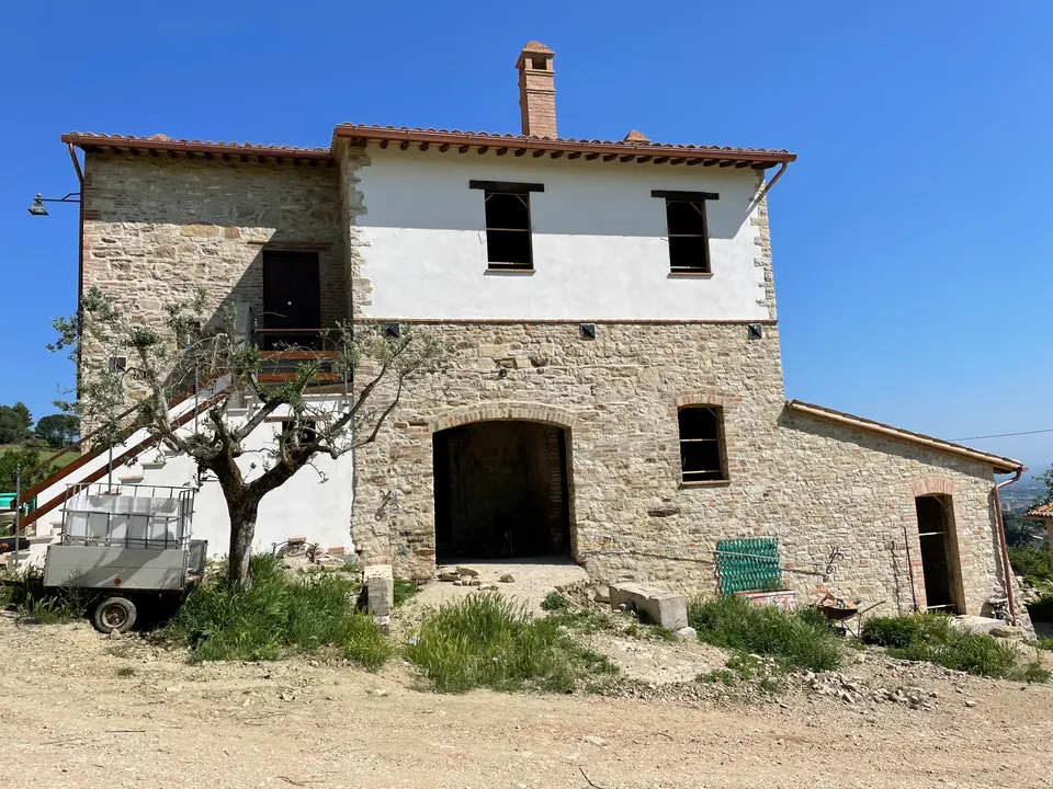 Casolare ristrutturato