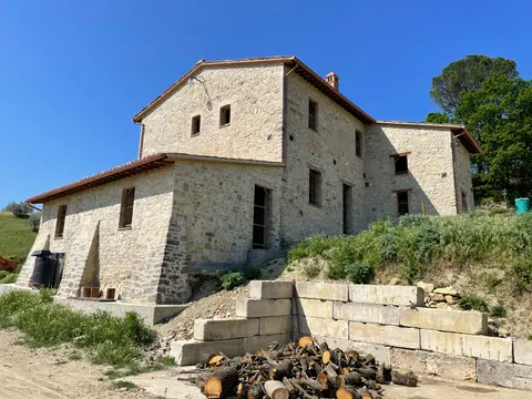 Casolare ristrutturato — Umbria