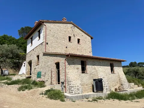 Casolare ristrutturato — Umbria
